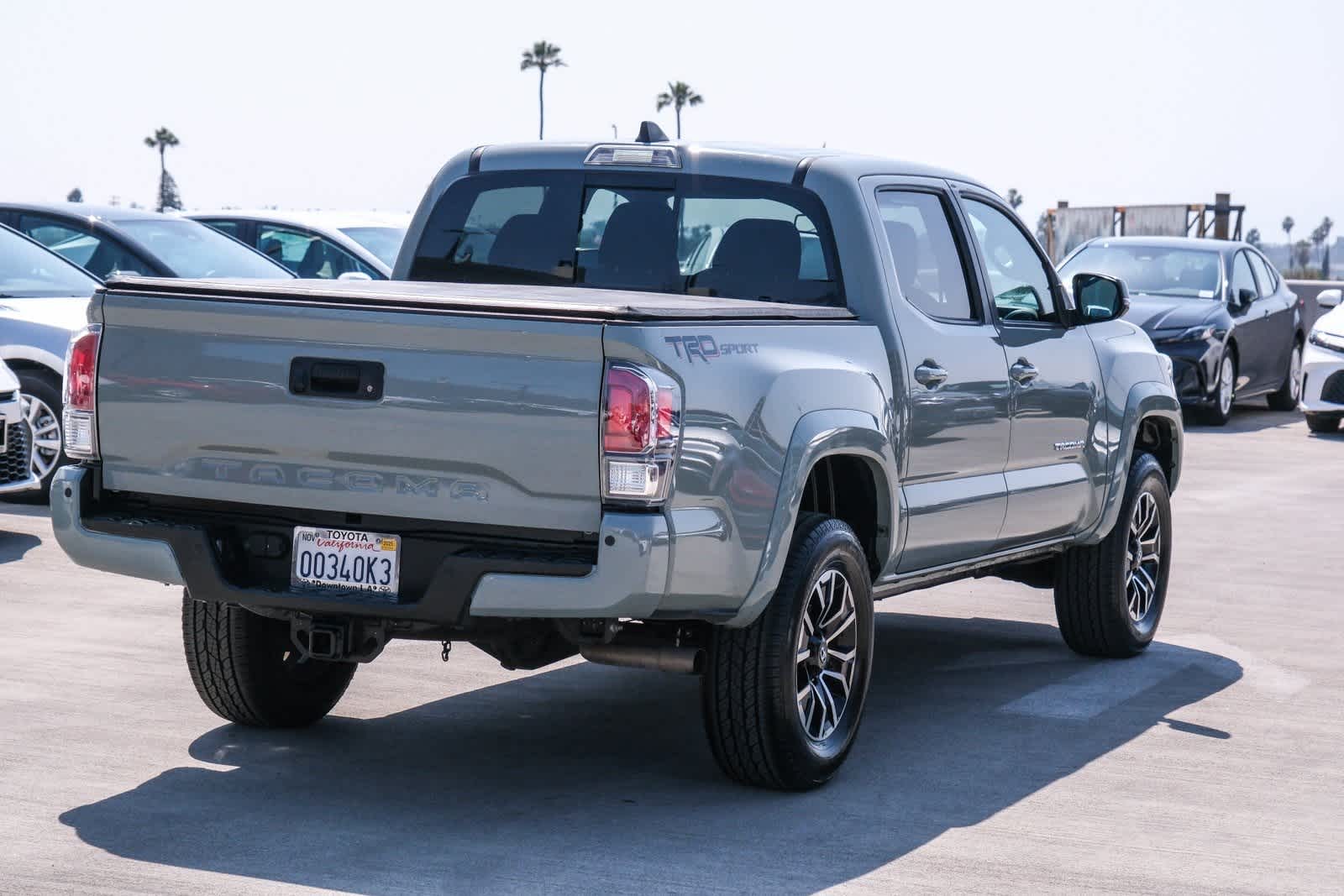 Thumbnail: 2022 Toyota Tacoma - 4