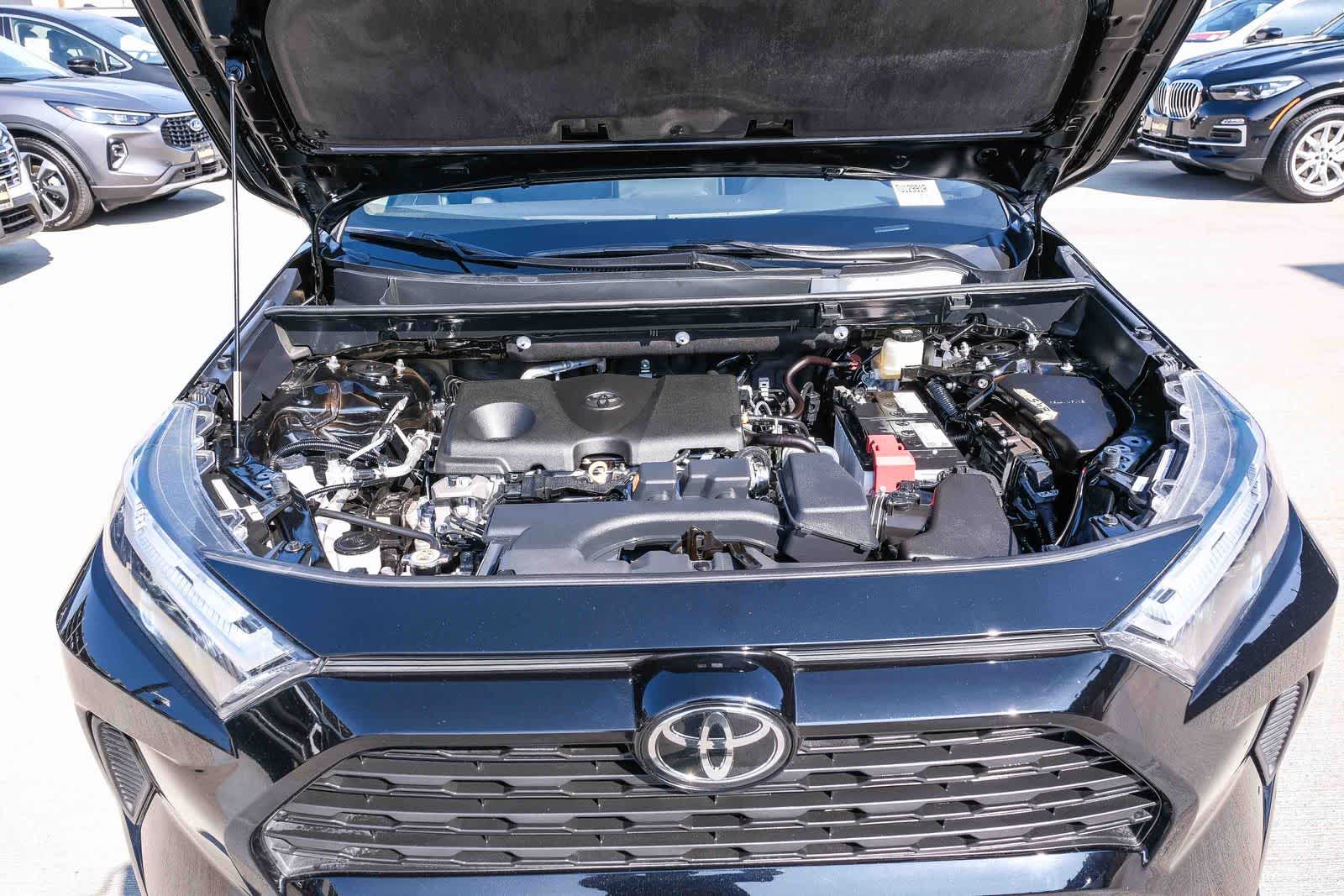 Thumbnail: 2024 Toyota RAV4 - 29