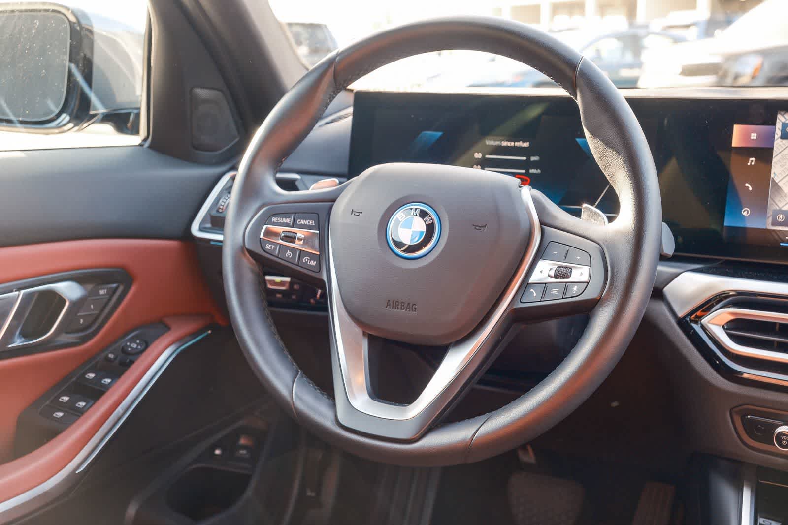 Thumbnail: 2023 BMW 3 Series - 17
