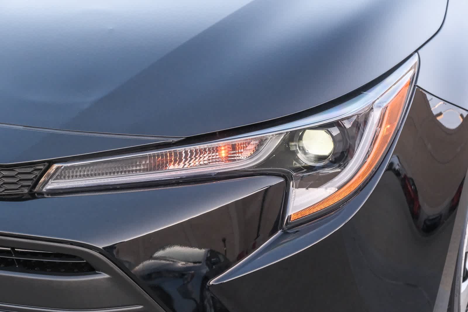 Thumbnail: 2025 Toyota Corolla - 12