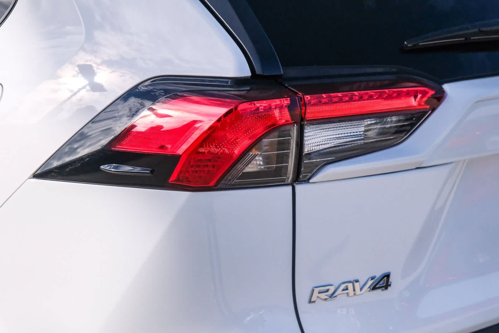 Thumbnail: 2024 Toyota RAV4 - 7