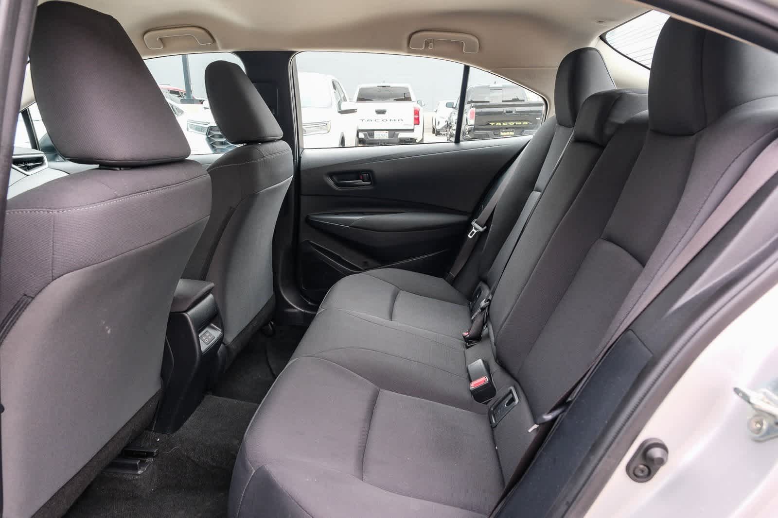 Thumbnail: 2023 Toyota Corolla - 19