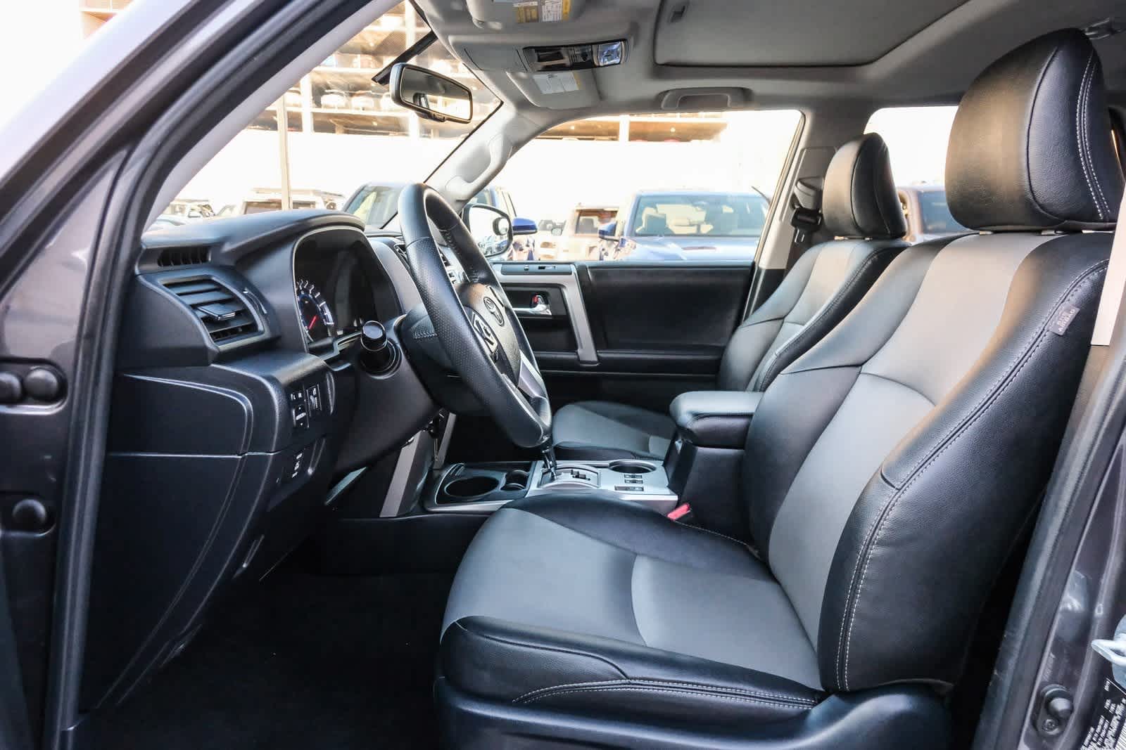 Thumbnail: 2019 Toyota 4Runner - 20