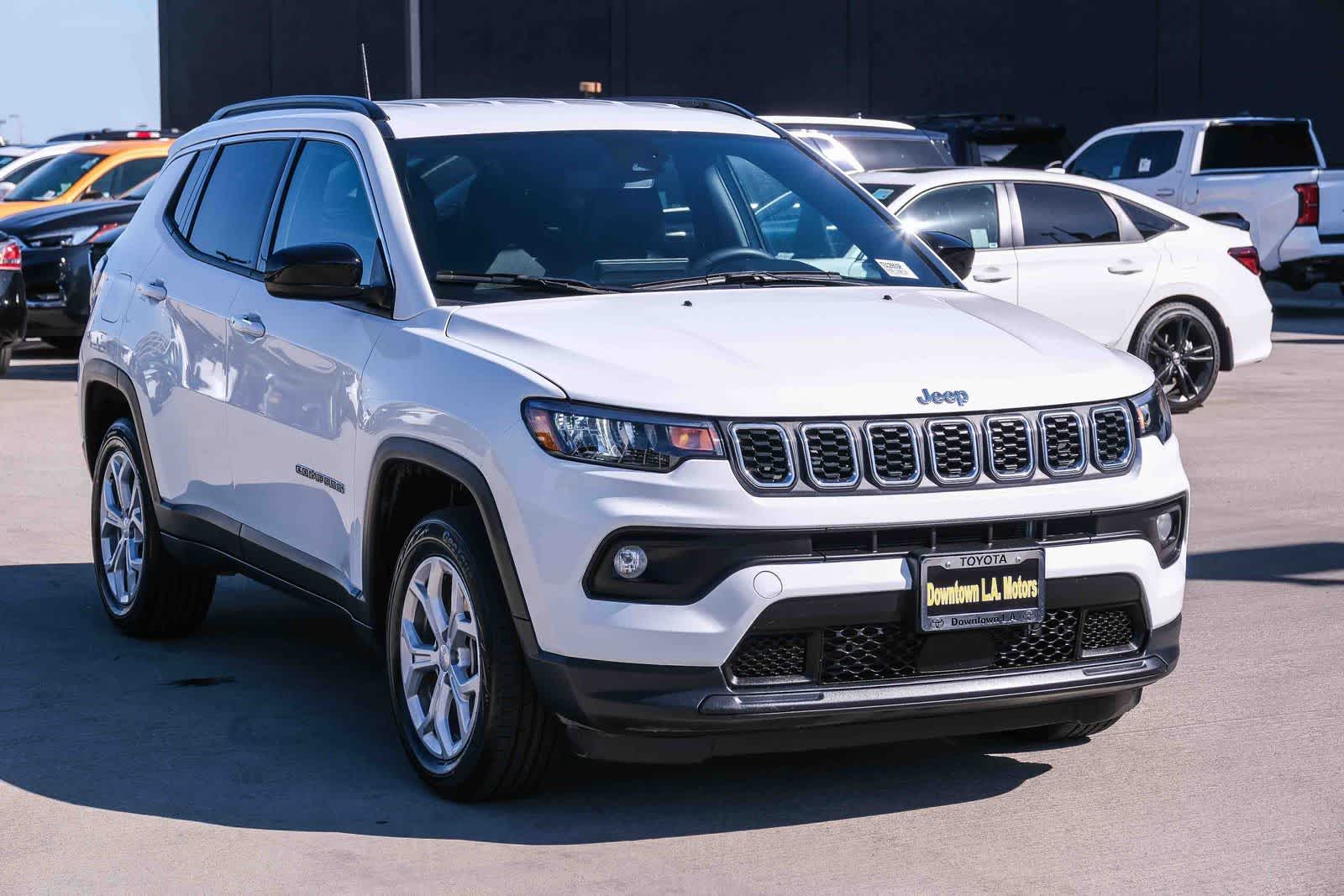 Thumbnail: 2024 Jeep Compass - 3