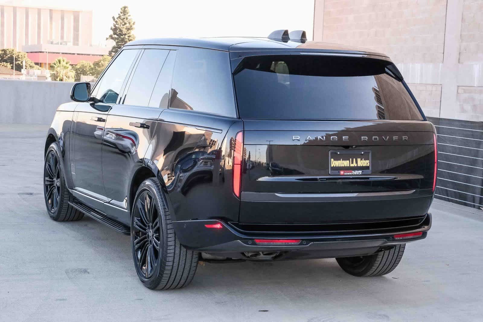 Thumbnail: 2024 Land Rover Range Rover - 5