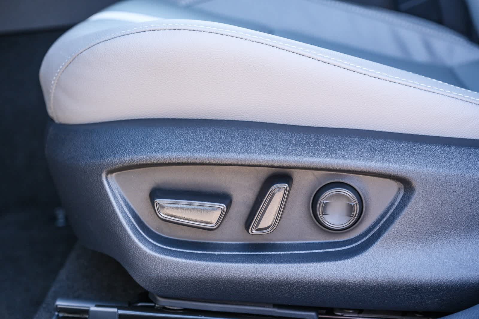 Thumbnail: 2026 Toyota Camry - 24