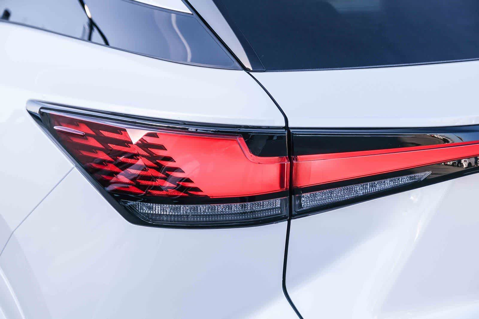 Thumbnail: 2024 Lexus RX - 7