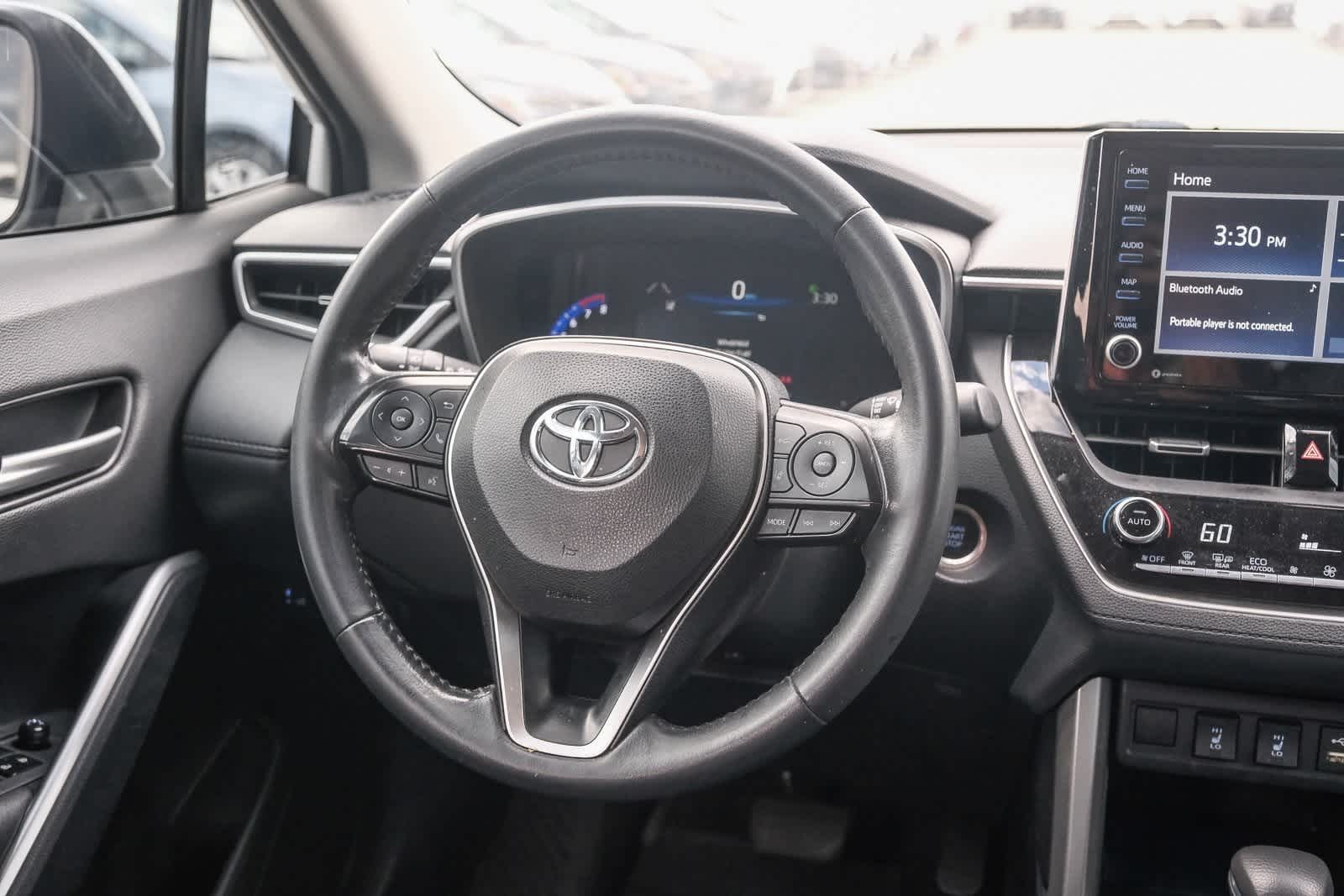 Thumbnail: 2022 Toyota Corolla Cross - 16