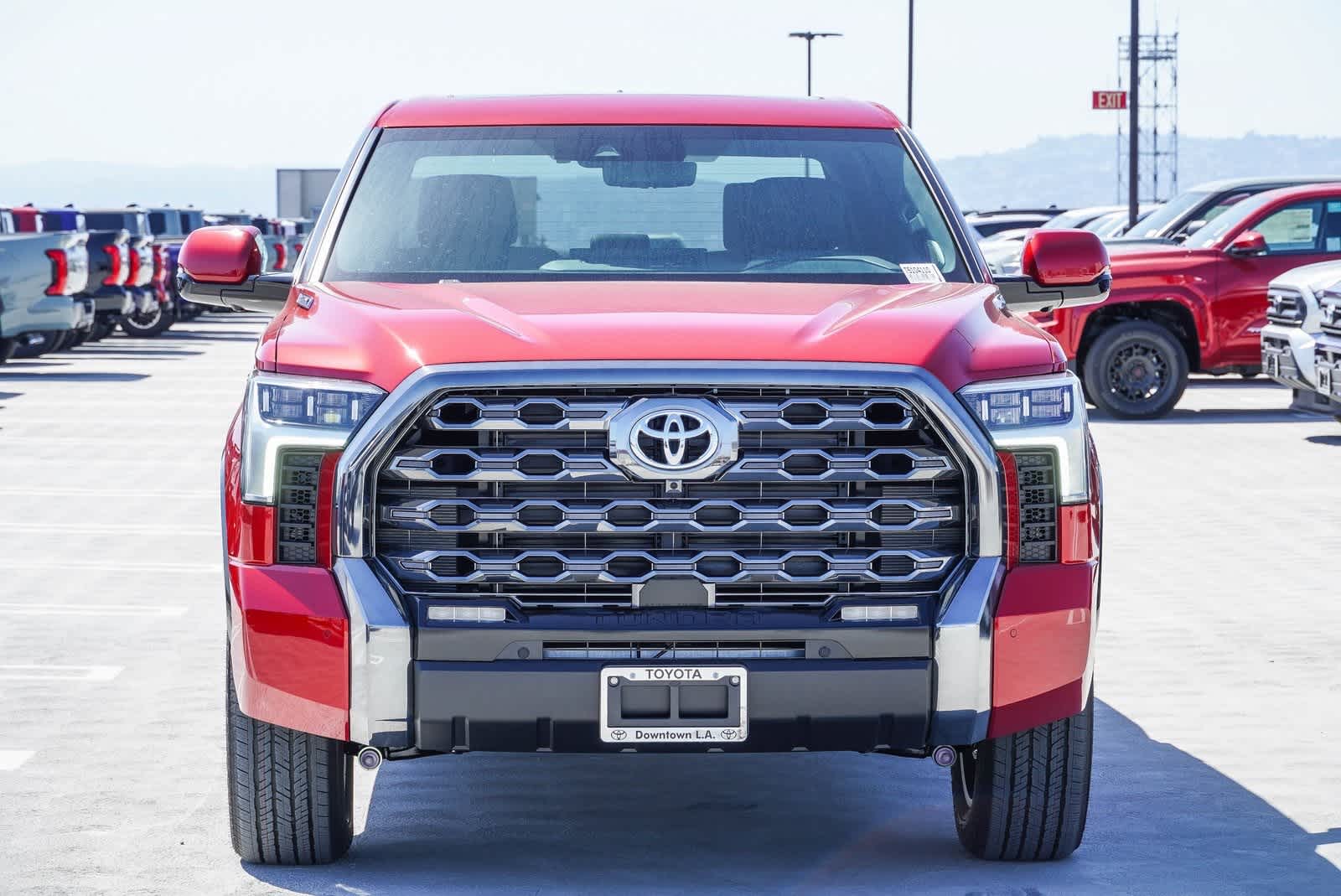 Thumbnail: 2025 Toyota Tundra - 2