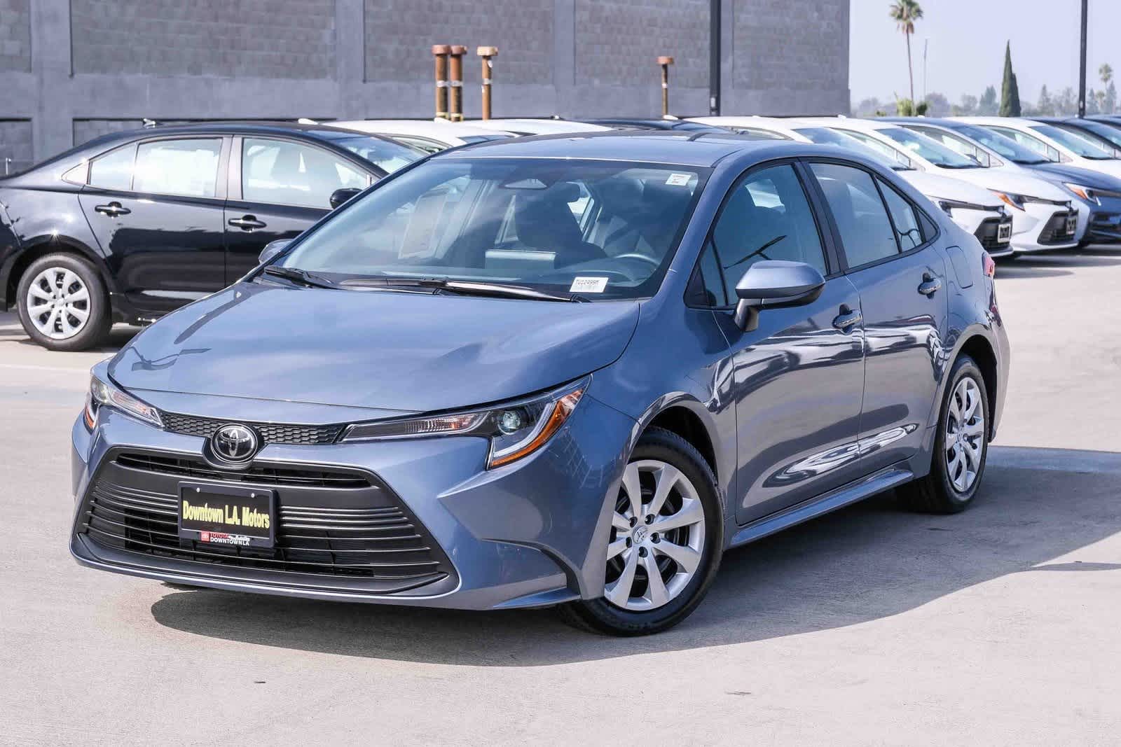 Thumbnail: 2025 Toyota Corolla - 1