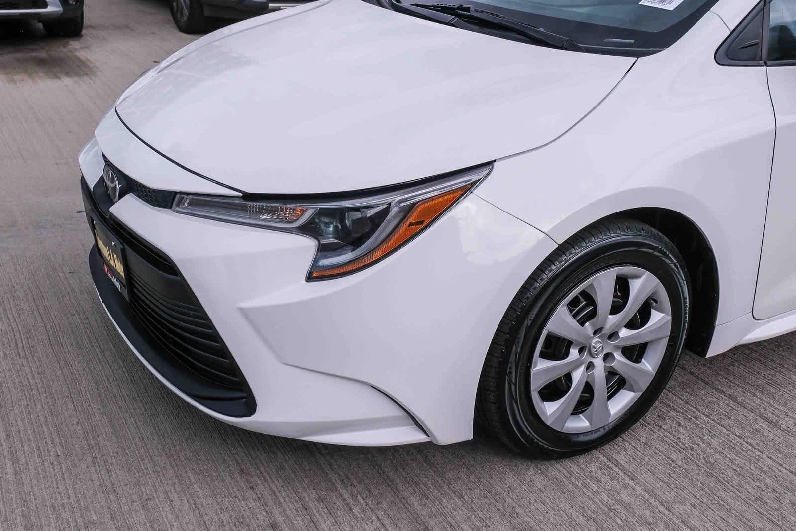 Thumbnail: 2023 Toyota Corolla - 12