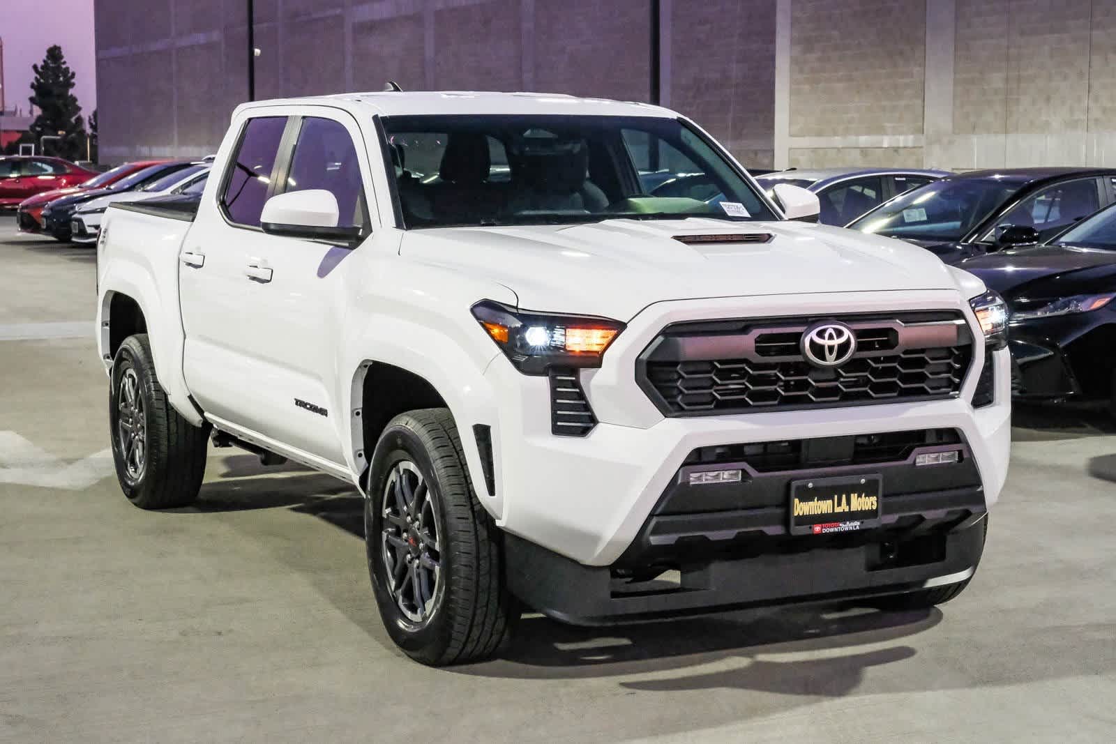 Thumbnail: 2025 Toyota Tacoma - 3