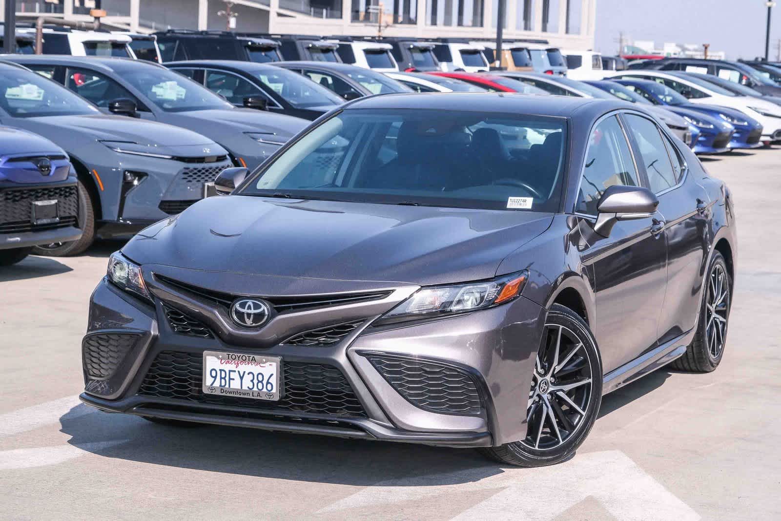 Thumbnail: 2022 Toyota Camry - 1