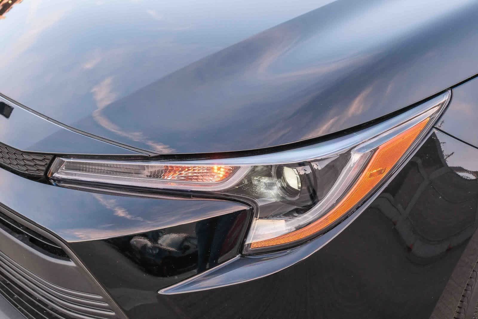 Thumbnail: 2025 Toyota Corolla - 11