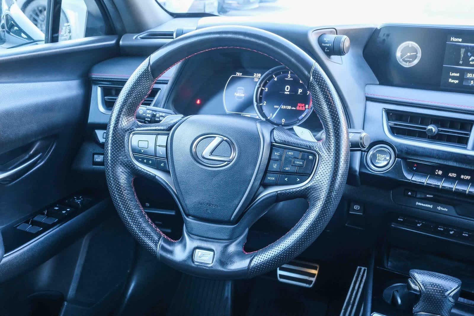 Thumbnail: 2019 Lexus UX - 17