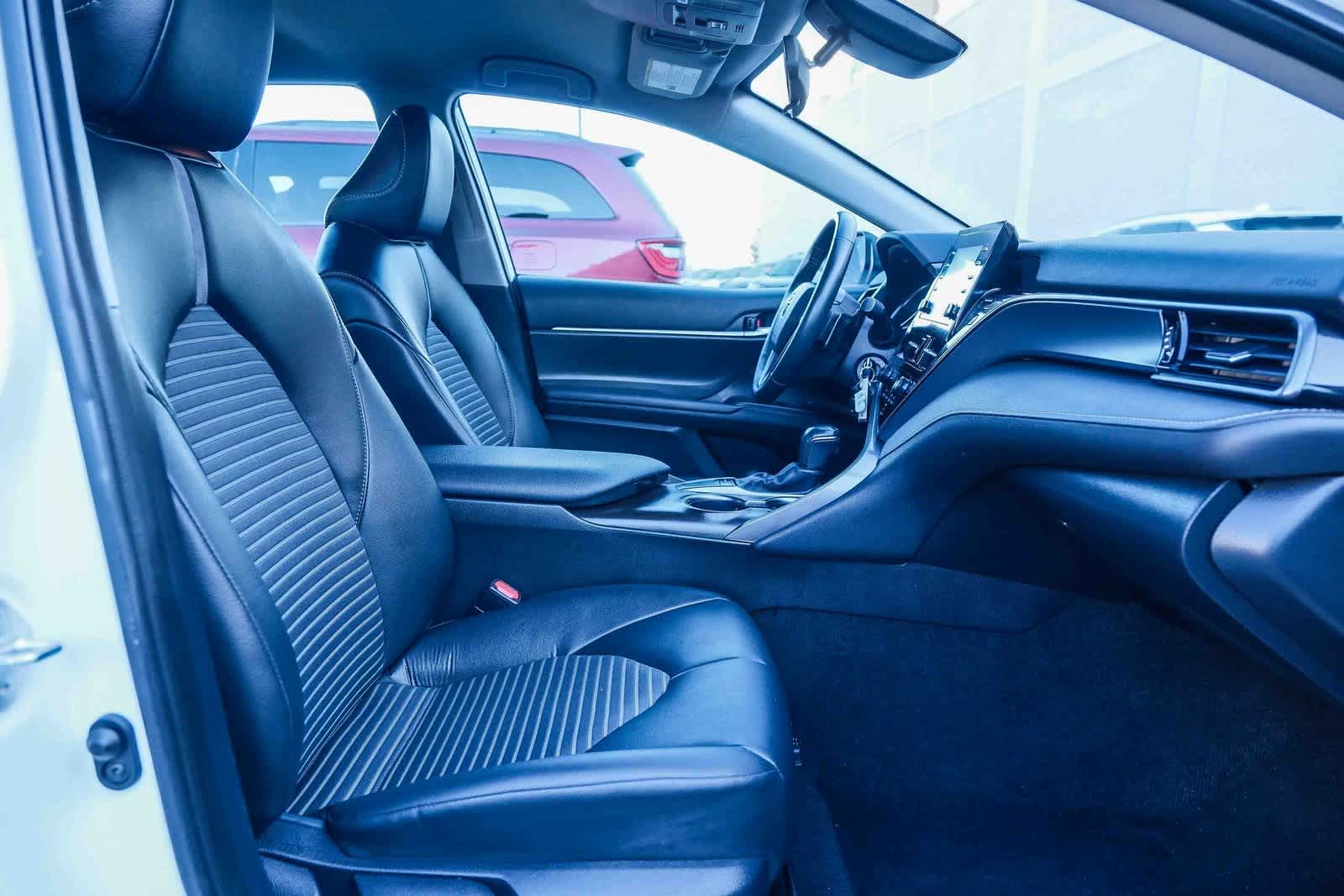 Thumbnail: 2024 Toyota Camry - 18