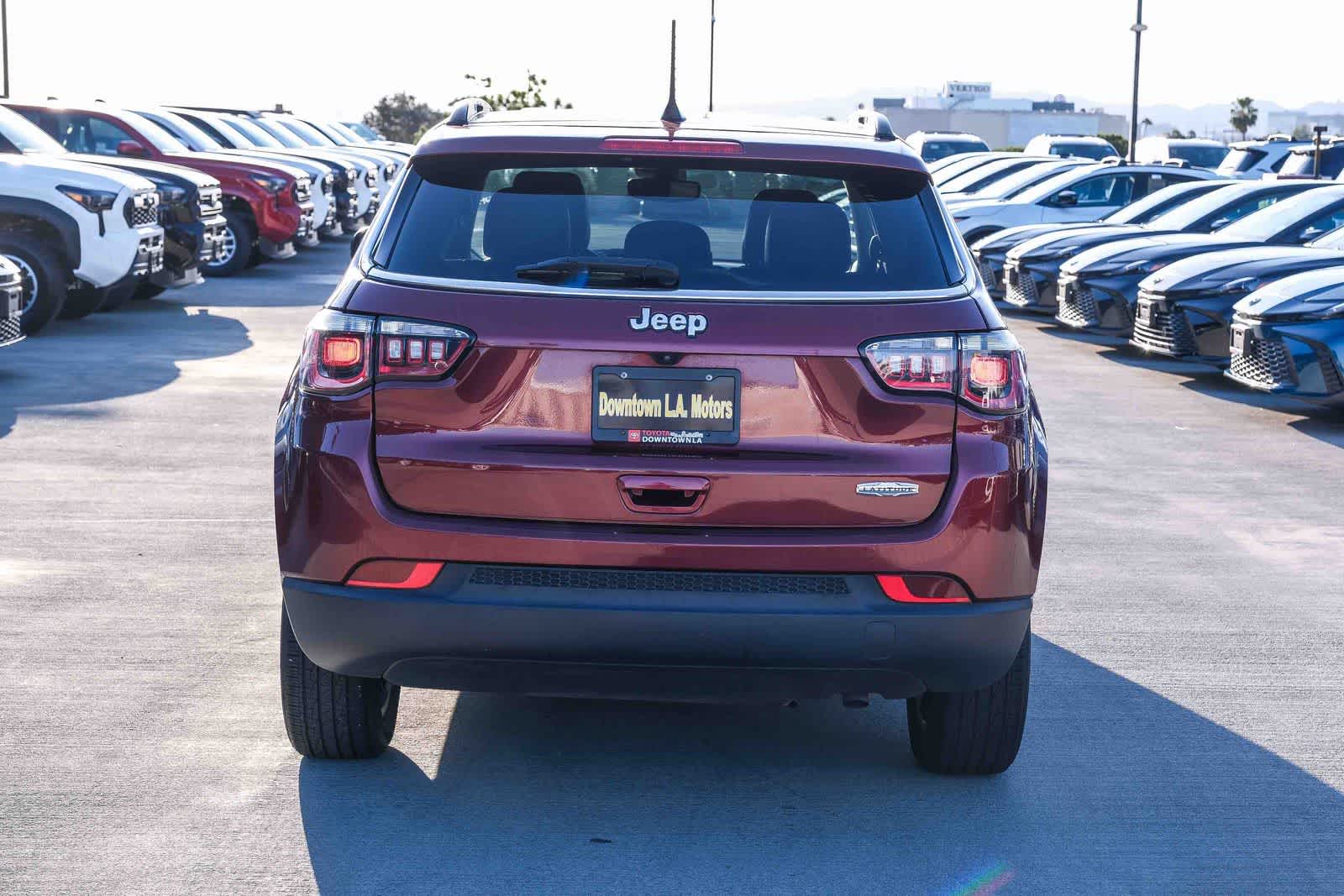Thumbnail: 2022 Jeep Compass - 5