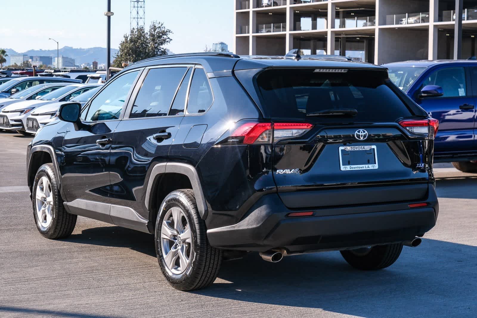 Thumbnail: 2023 Toyota RAV4 - 6
