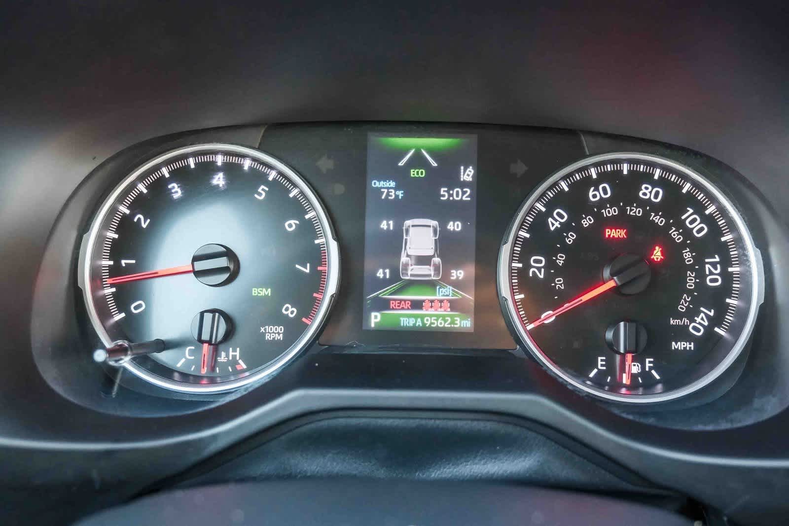 Thumbnail: 2022 Toyota RAV4 - 25