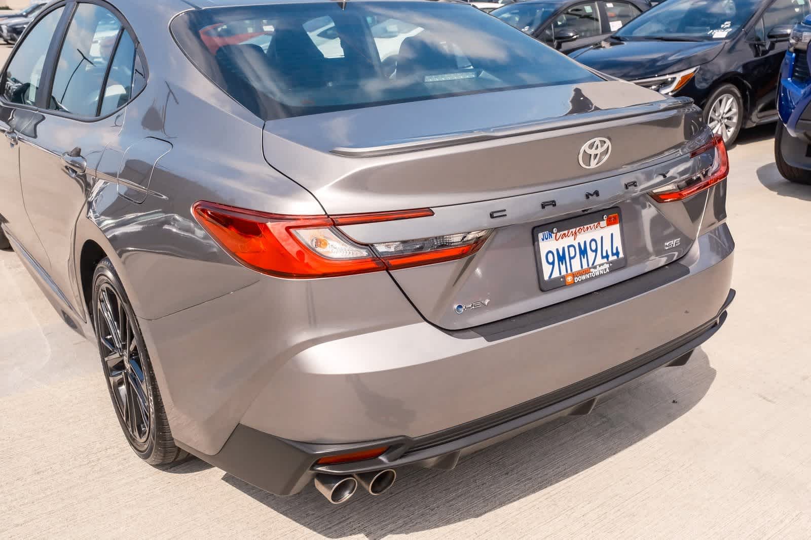 Thumbnail: 2025 Toyota Camry - 8