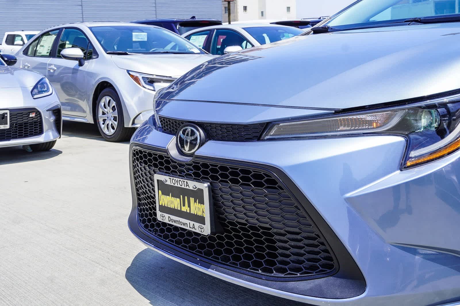 2021 Toyota Corolla LE 12