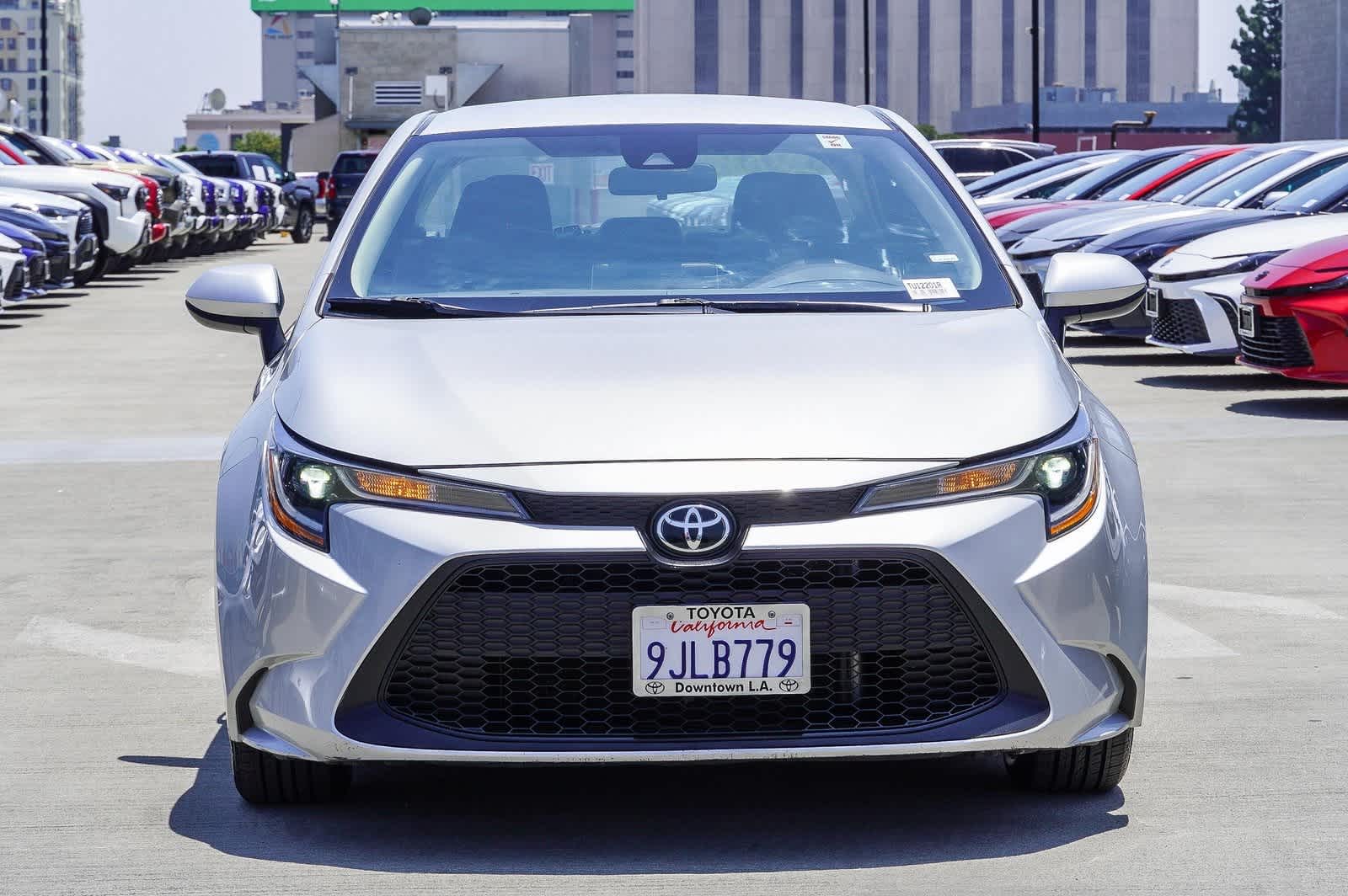2021 Toyota Corolla LE 2