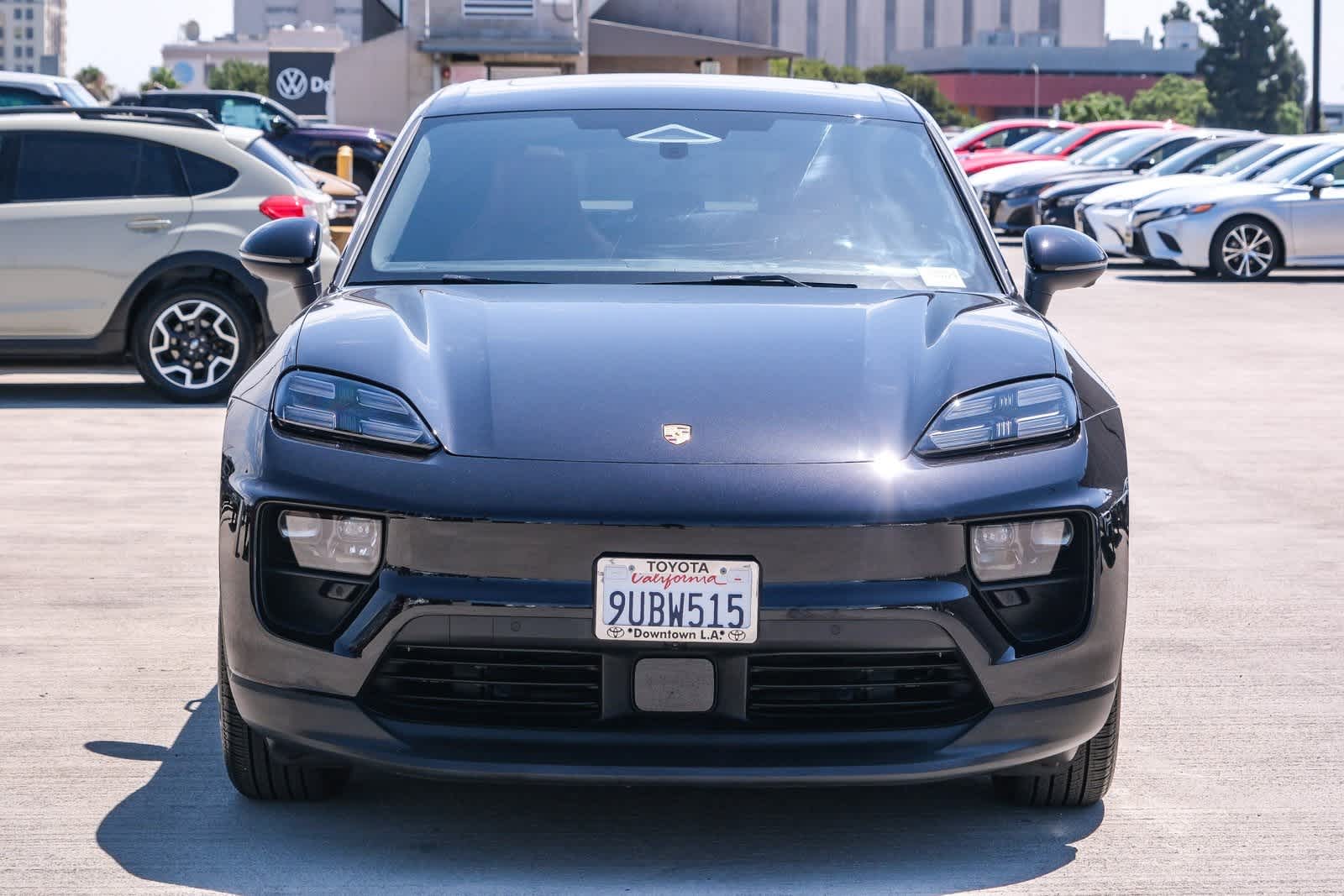 Thumbnail: 2024 Porsche Macan - 2