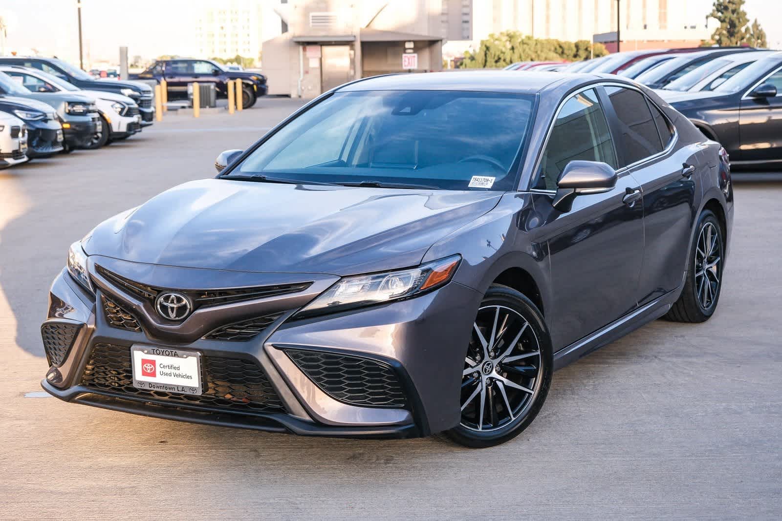 Thumbnail: 2022 Toyota Camry - 1