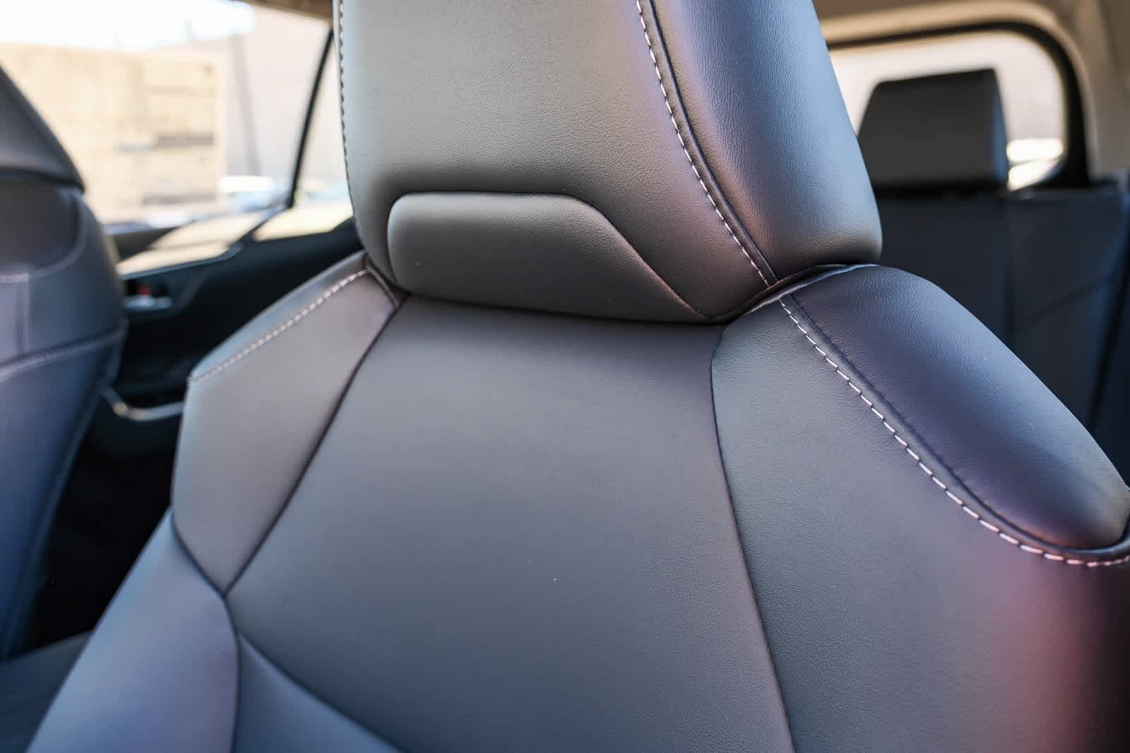 Thumbnail: 2025 Toyota RAV4 - 22