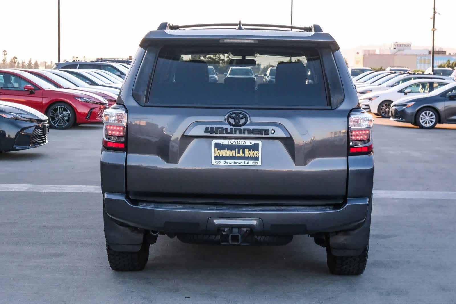 Thumbnail: 2019 Toyota 4Runner - 5