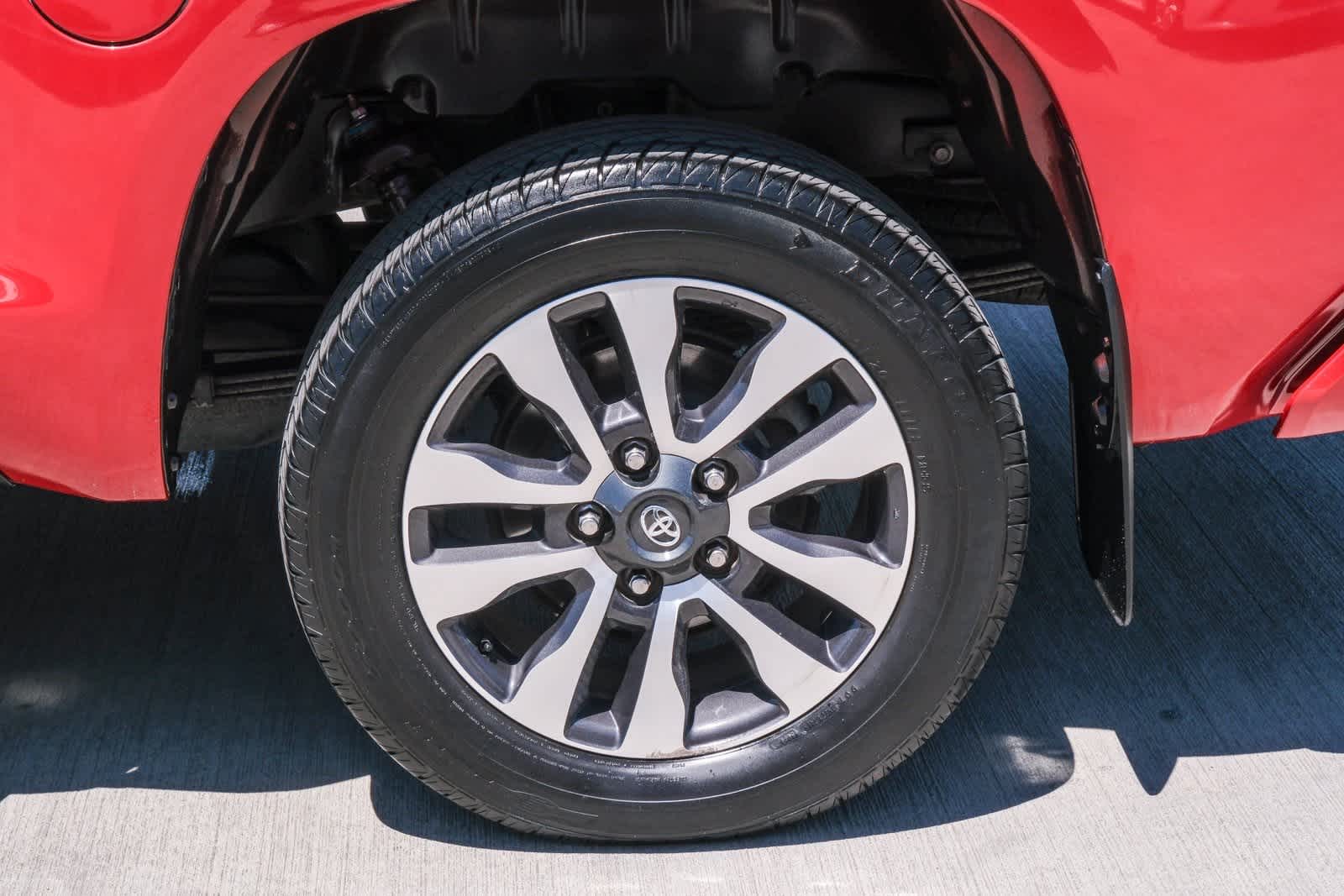 Thumbnail: 2018 Toyota Tundra - 12