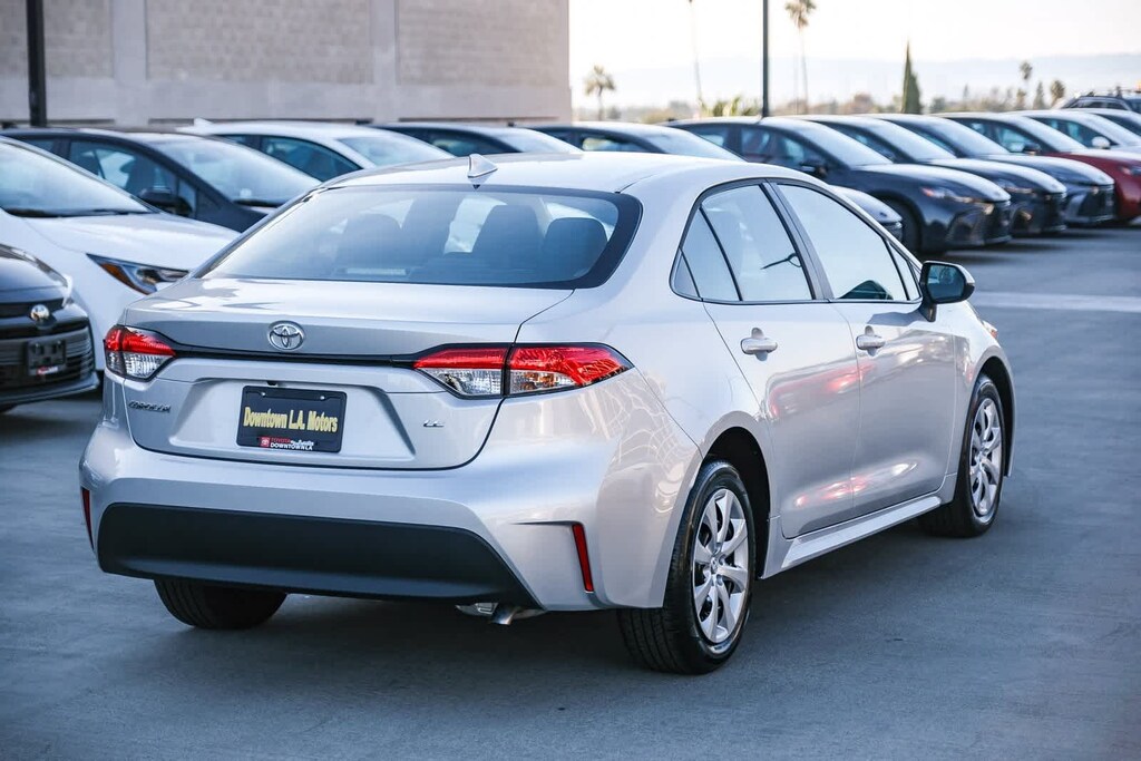 Certified 2025 Toyota Corolla LE Sedan