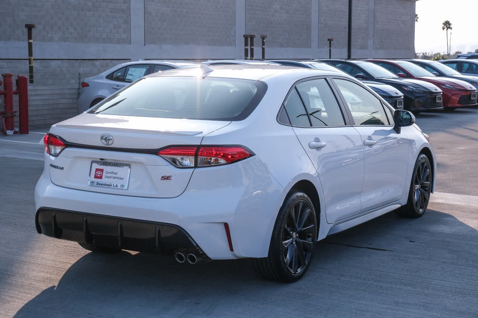 Thumbnail: 2024 Toyota Corolla - 4