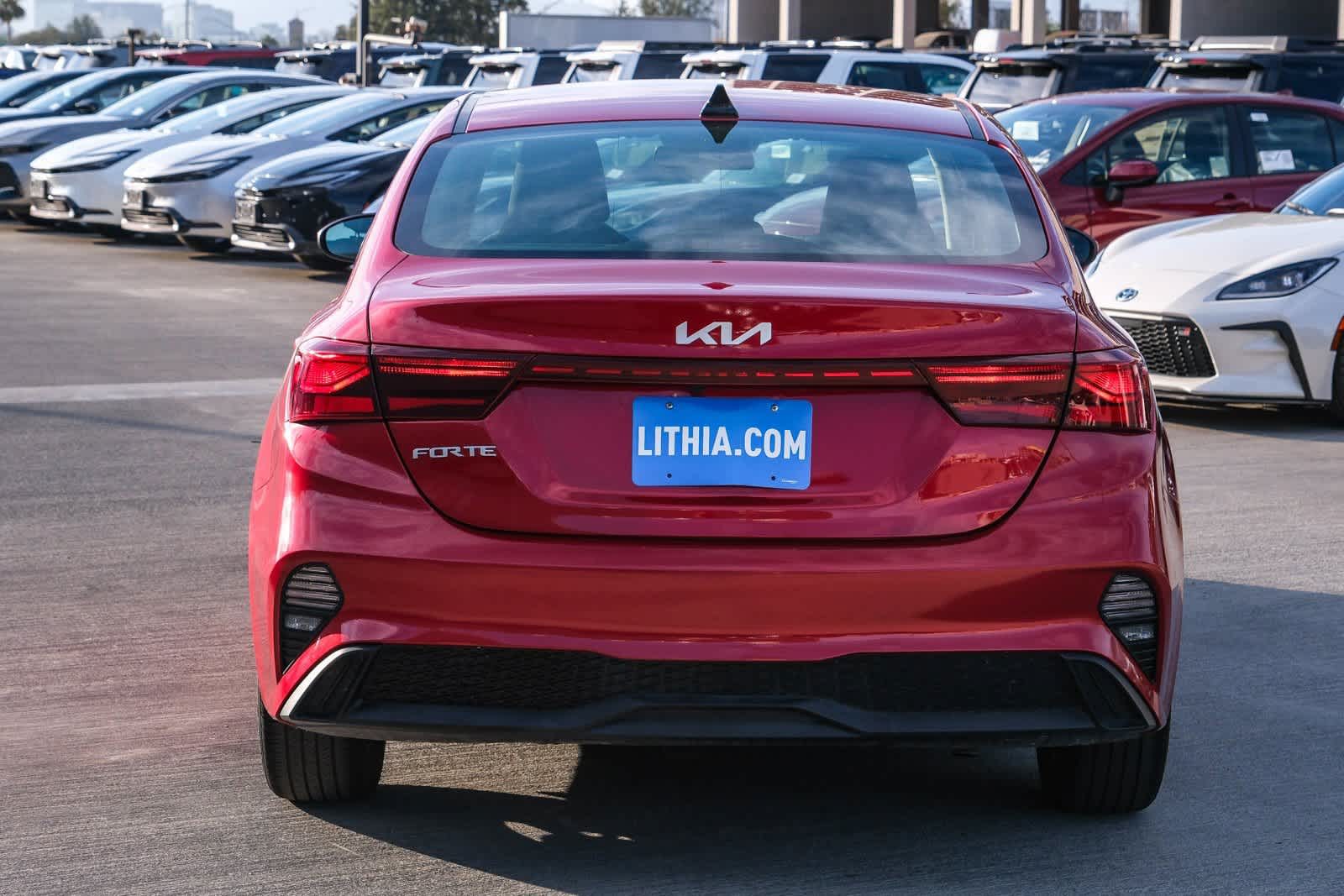 Thumbnail: 2024 Kia Forte - 5