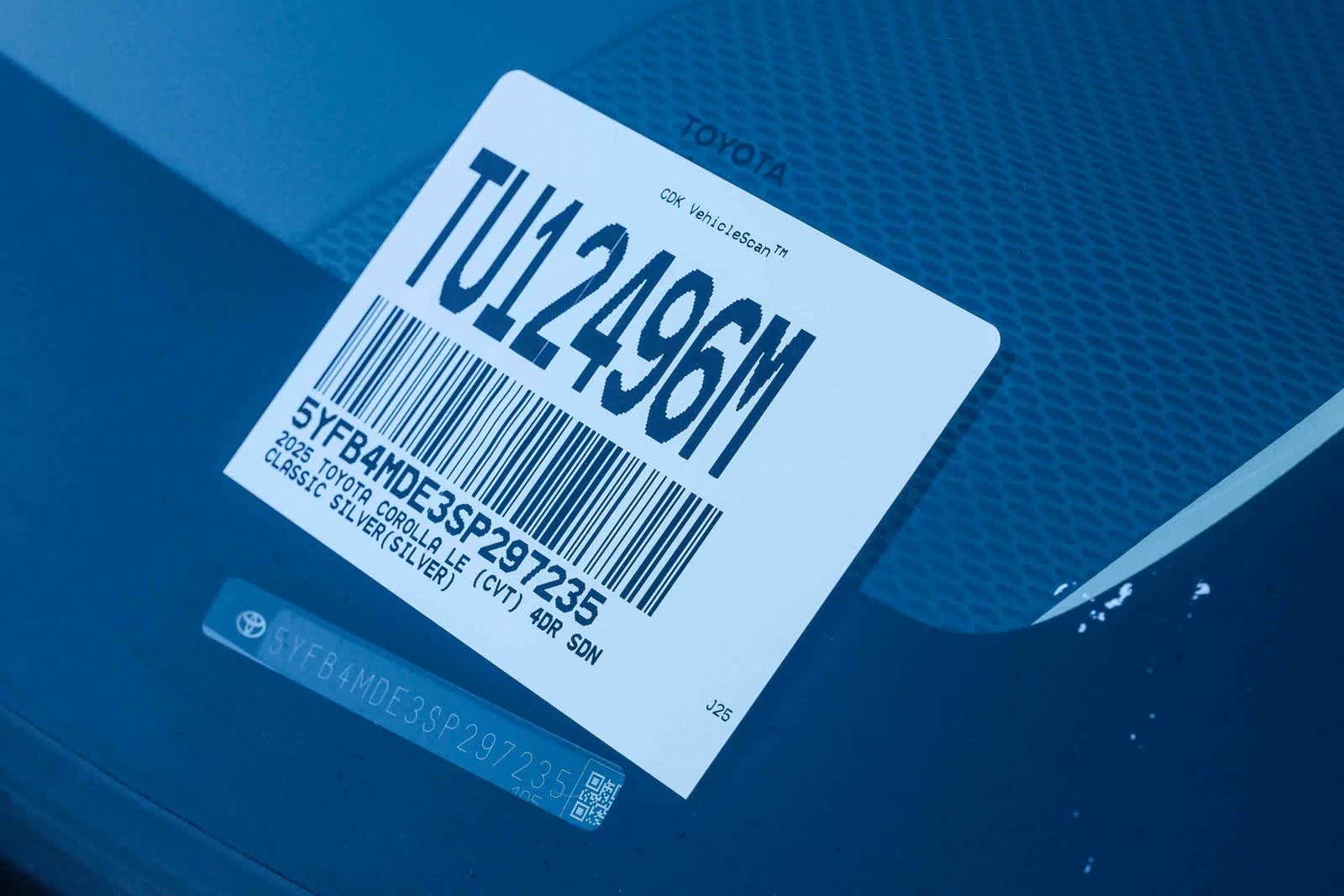 Thumbnail: 2025 Toyota Corolla - 30