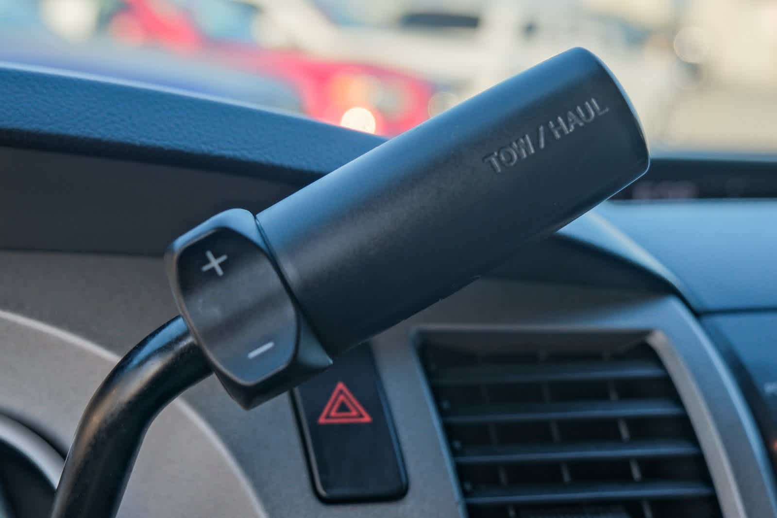 Thumbnail: 2013 Toyota Tundra - 19