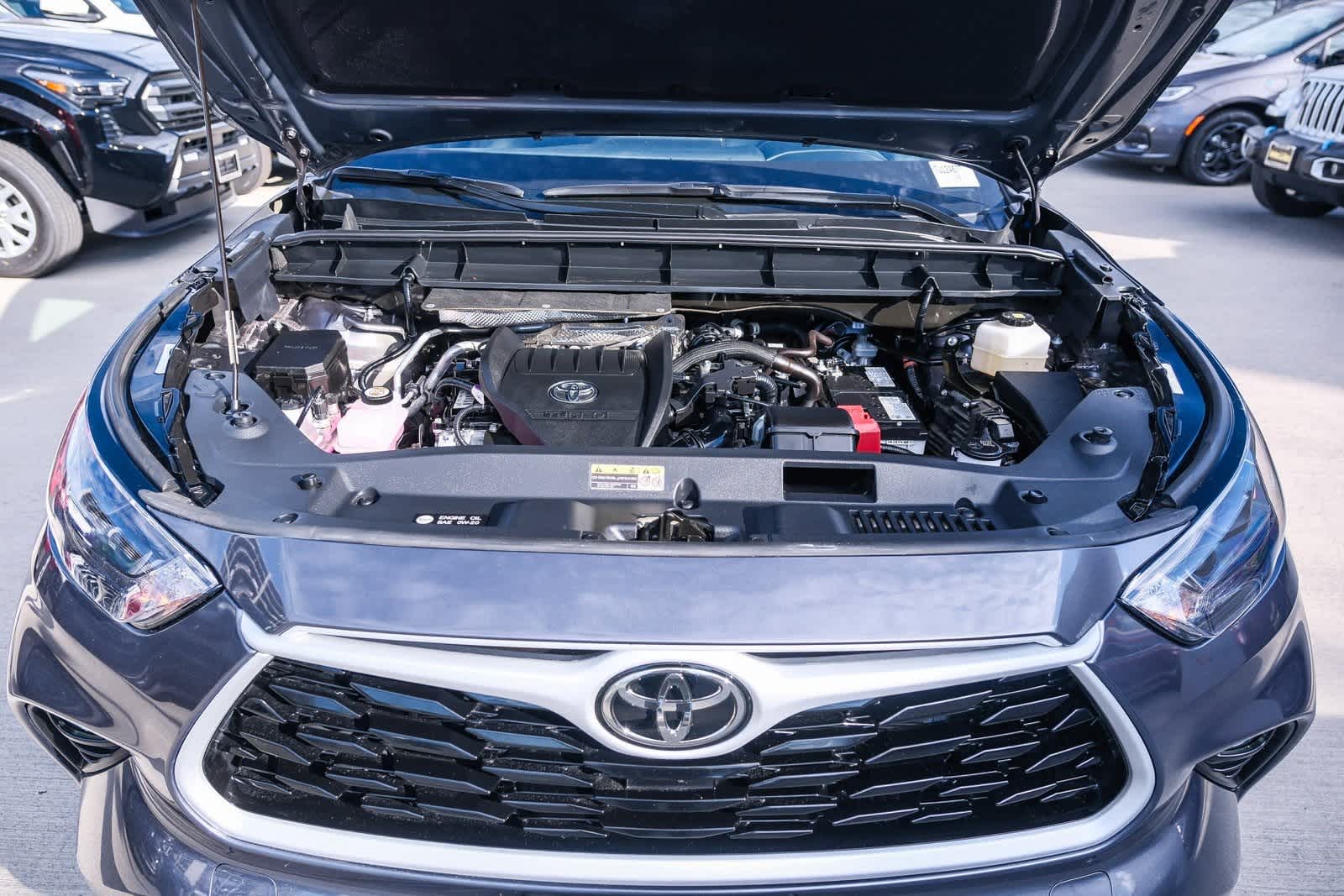 Thumbnail: 2024 Toyota Highlander - 27