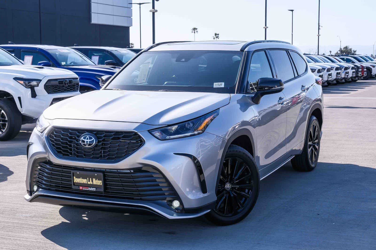 Thumbnail: 2025 Toyota Highlander - 1