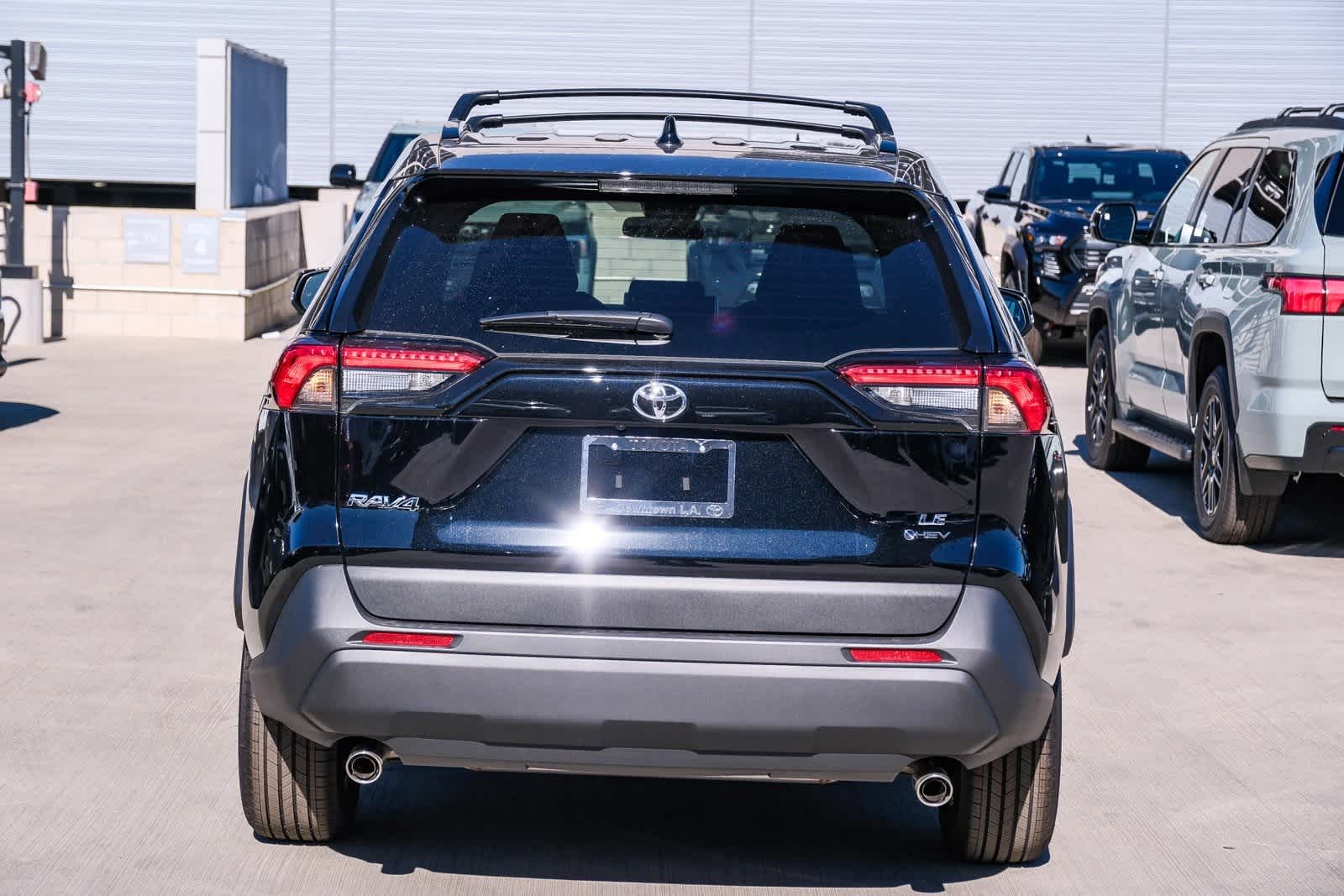 Thumbnail: 2025 Toyota RAV4 - 5