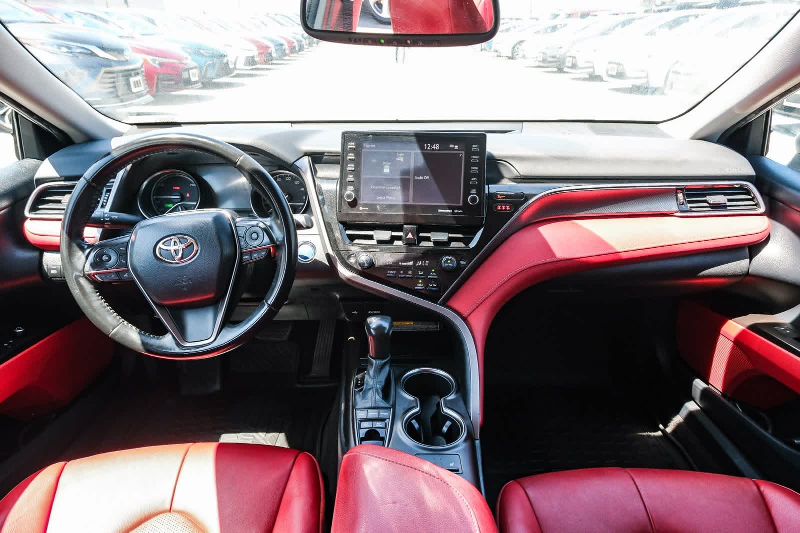 Thumbnail: 2021 Toyota Camry - 13