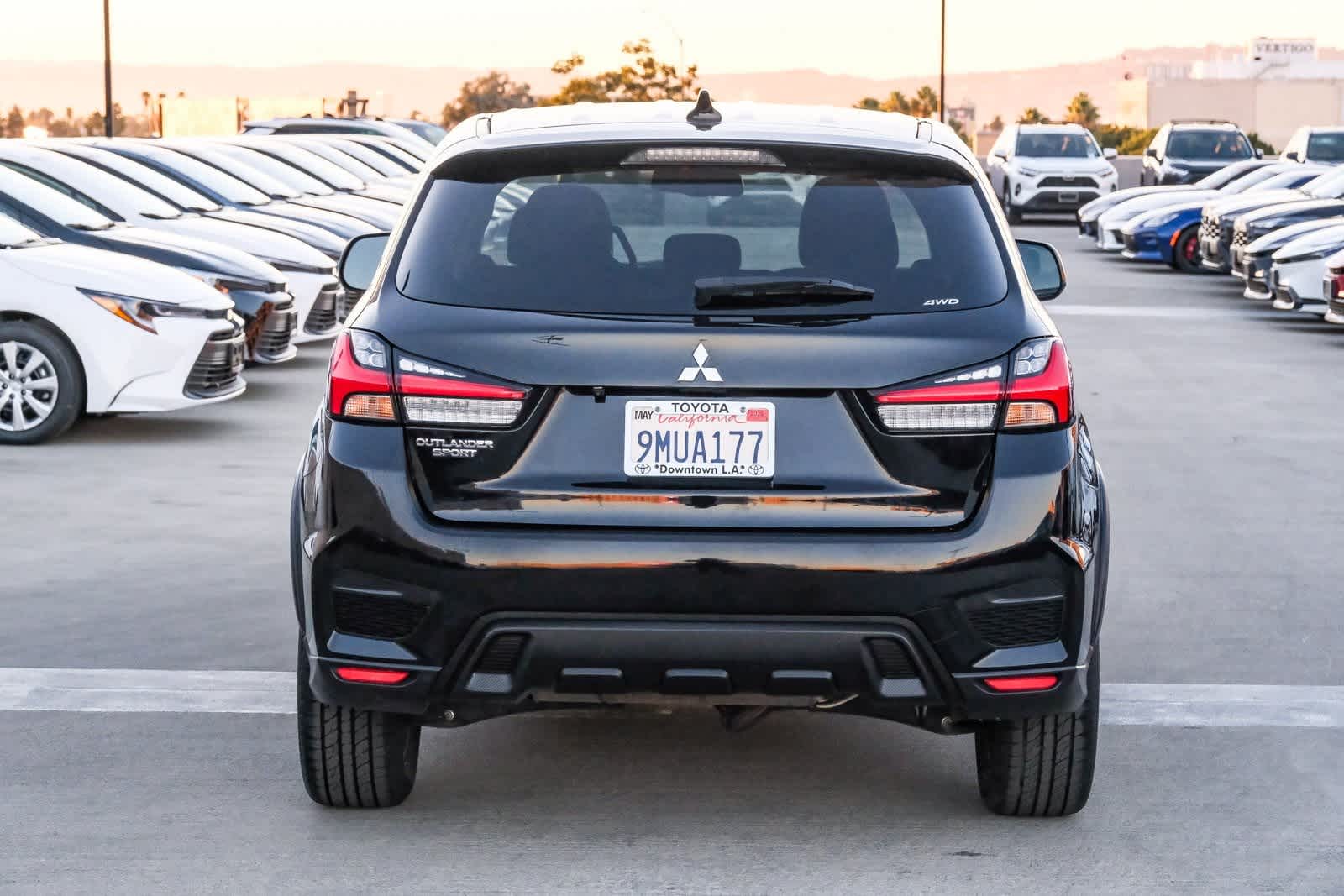 Thumbnail: 2023 Mitsubishi Outlander Sport - 6