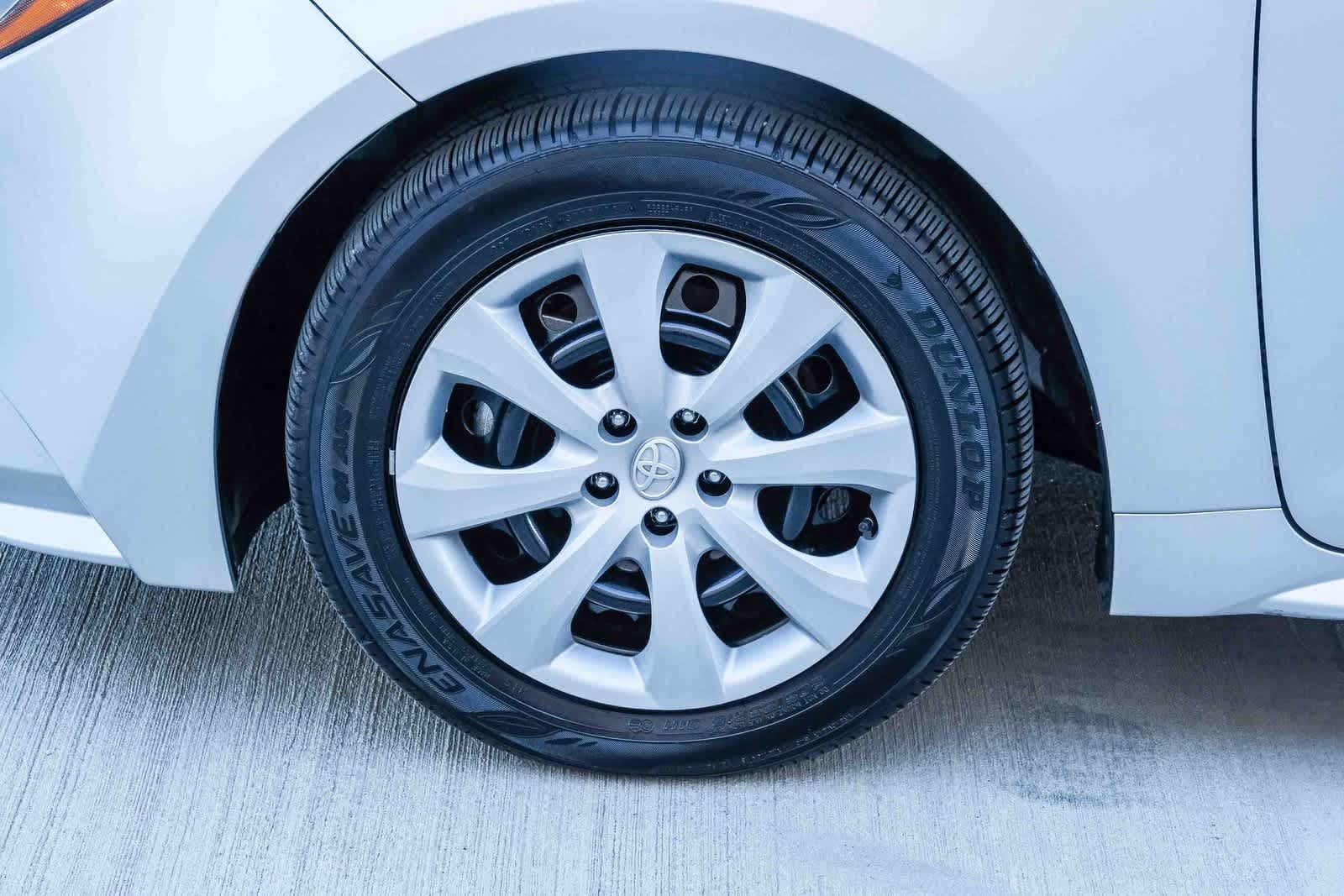 Thumbnail: 2024 Toyota Corolla - 10