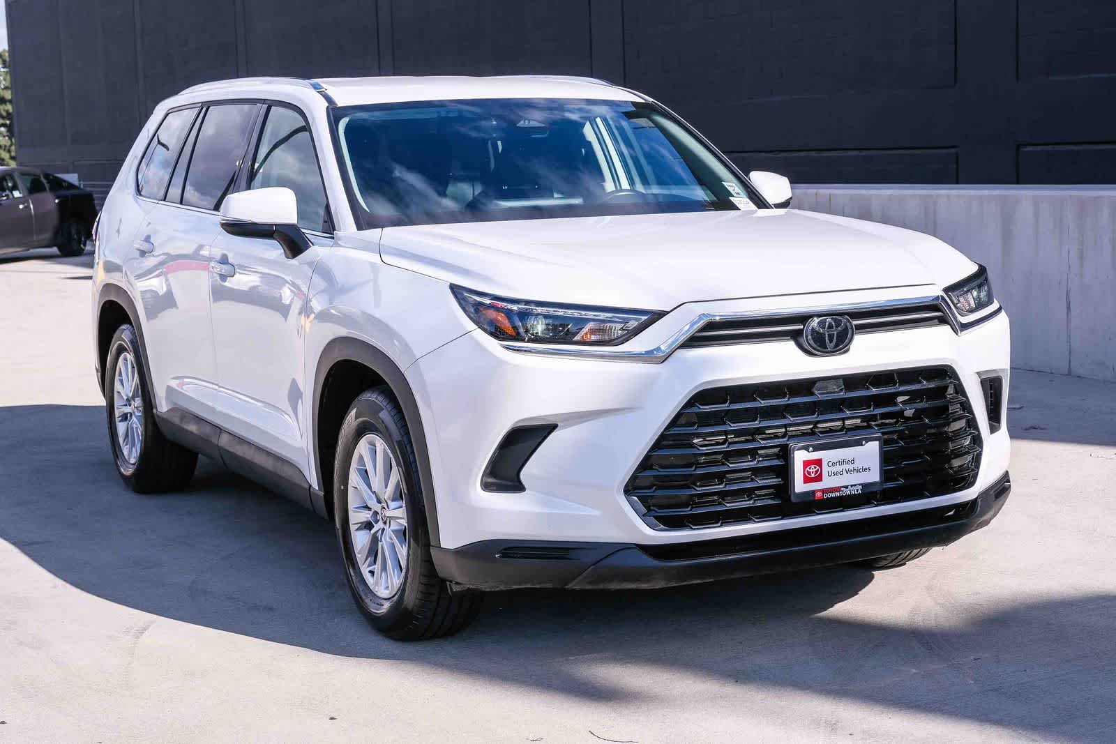 Thumbnail: 2025 Toyota Grand Highlander - 3