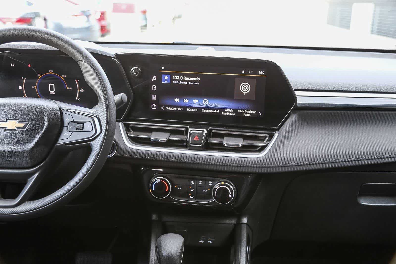 Thumbnail: 2024 Chevrolet TrailBlazer - 13