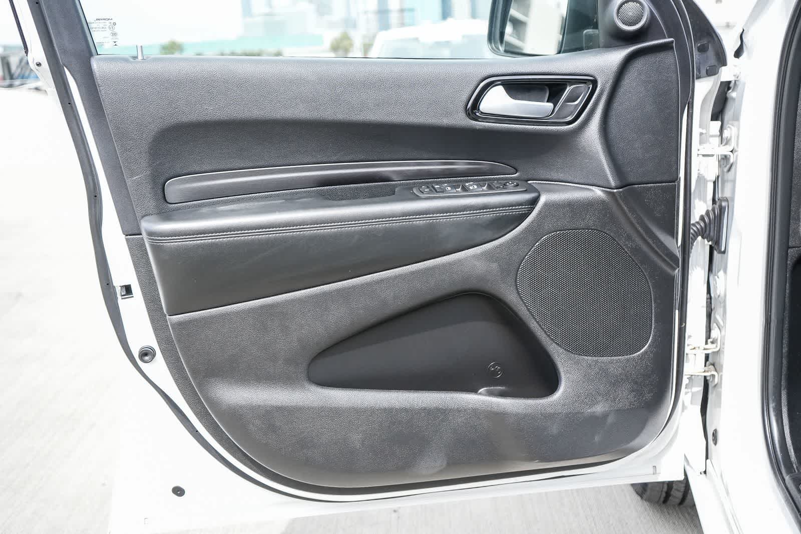 Thumbnail: 2022 Dodge Durango - 23