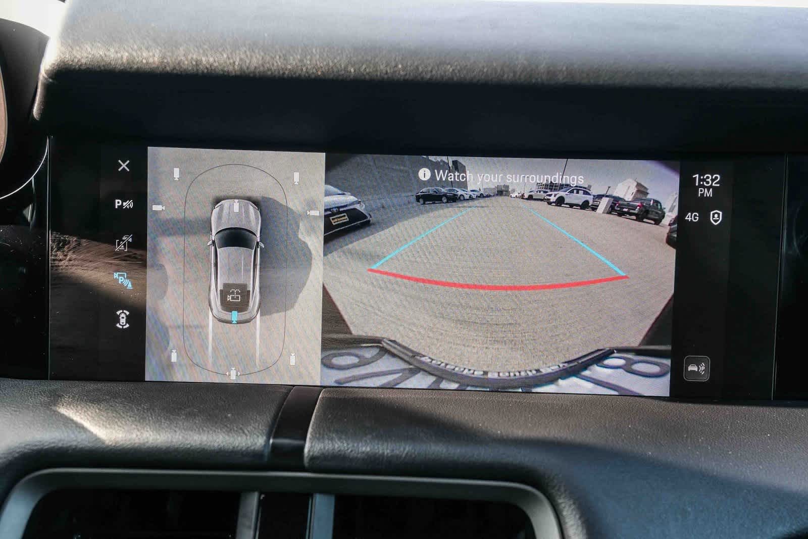 Thumbnail: 2025 Porsche Taycan - 25