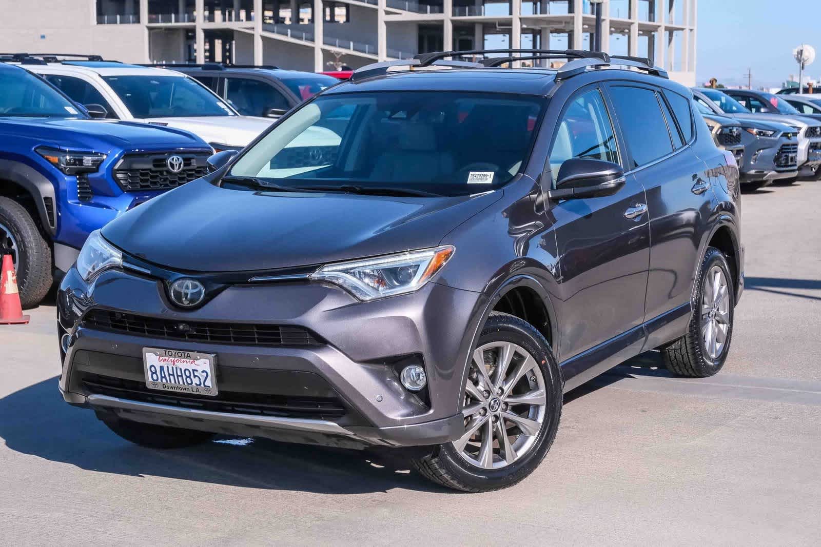 Thumbnail: 2017 Toyota RAV4 - 1