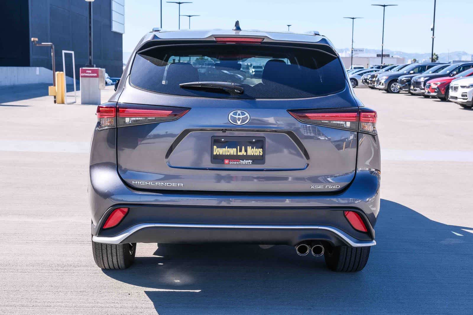 Thumbnail: 2025 Toyota Highlander - 5