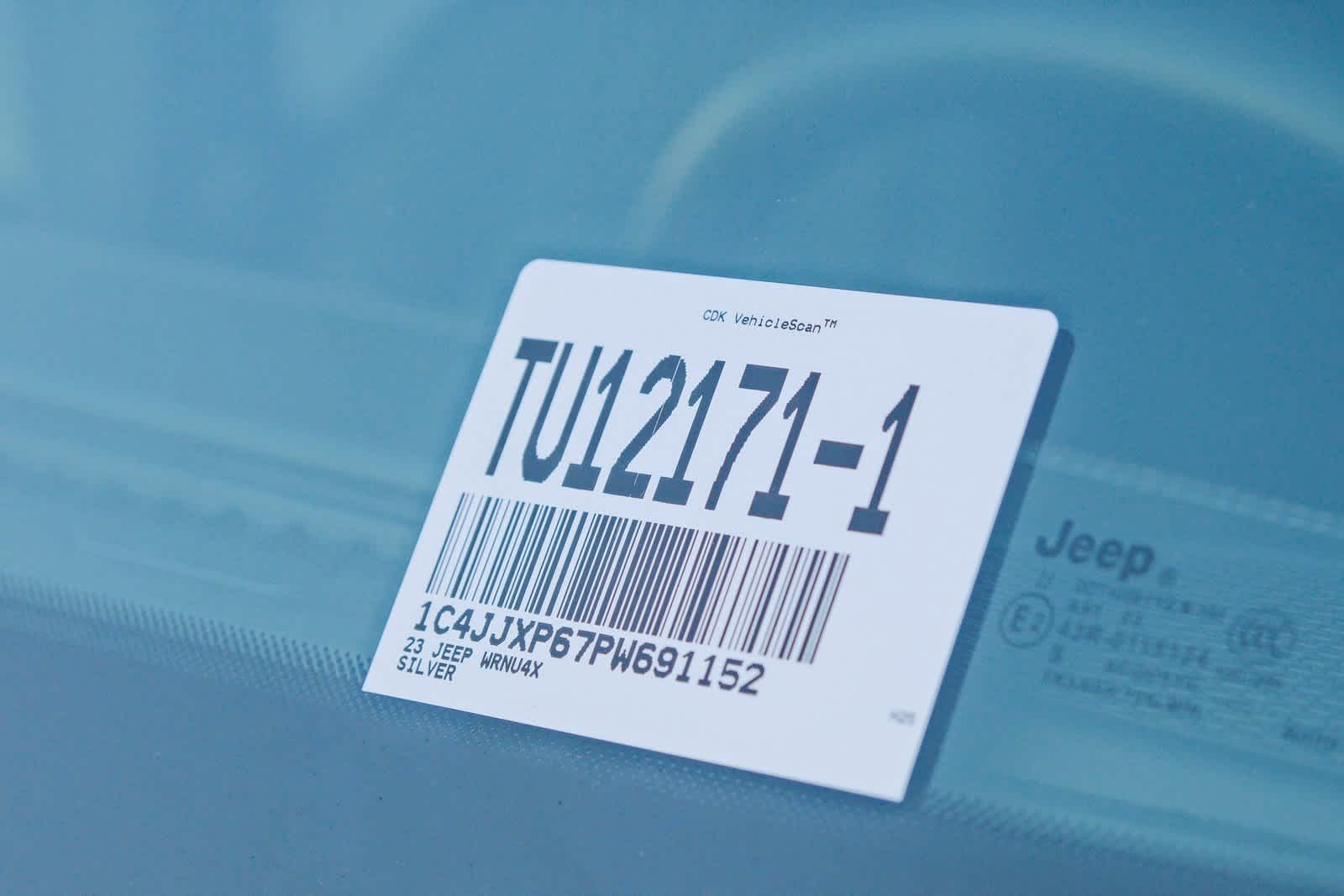 Thumbnail: 2023 Jeep Wrangler - 29