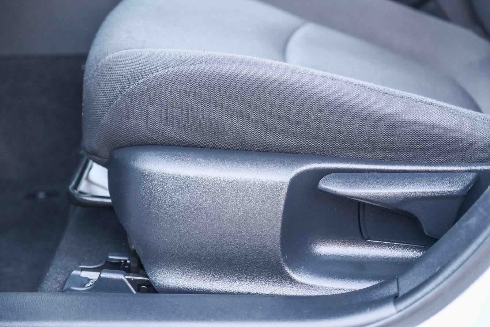 Thumbnail: 2021 Toyota Corolla - 24